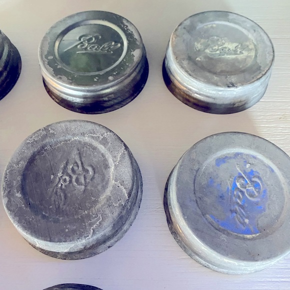 Lot of (8) Vintage Regular Size Ball Zinc Ball Jar Lids with Porcelain Inserts - Picture 2 of 9